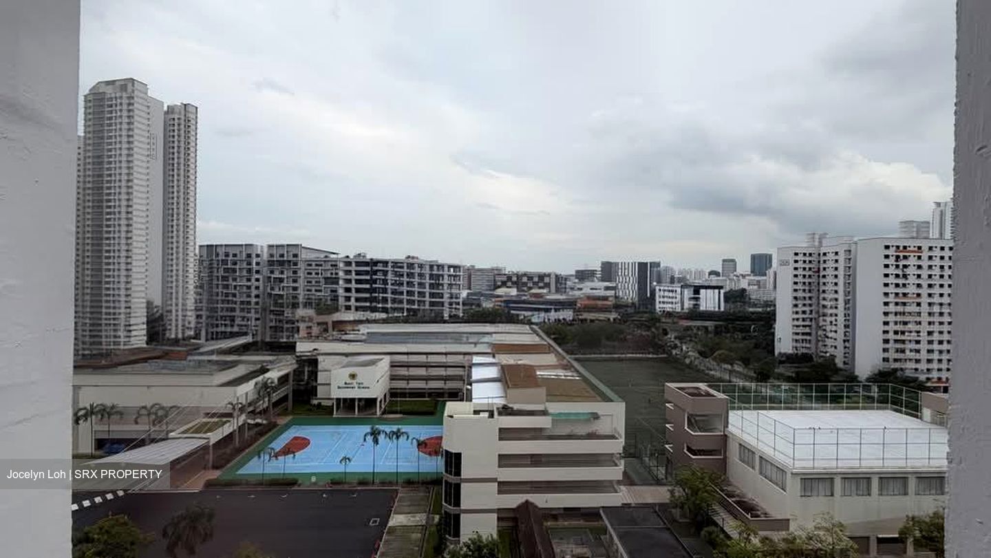 Blk 213 Bukit Batok Street 21 (Bukit Batok), HDB 4 Rooms #563780891